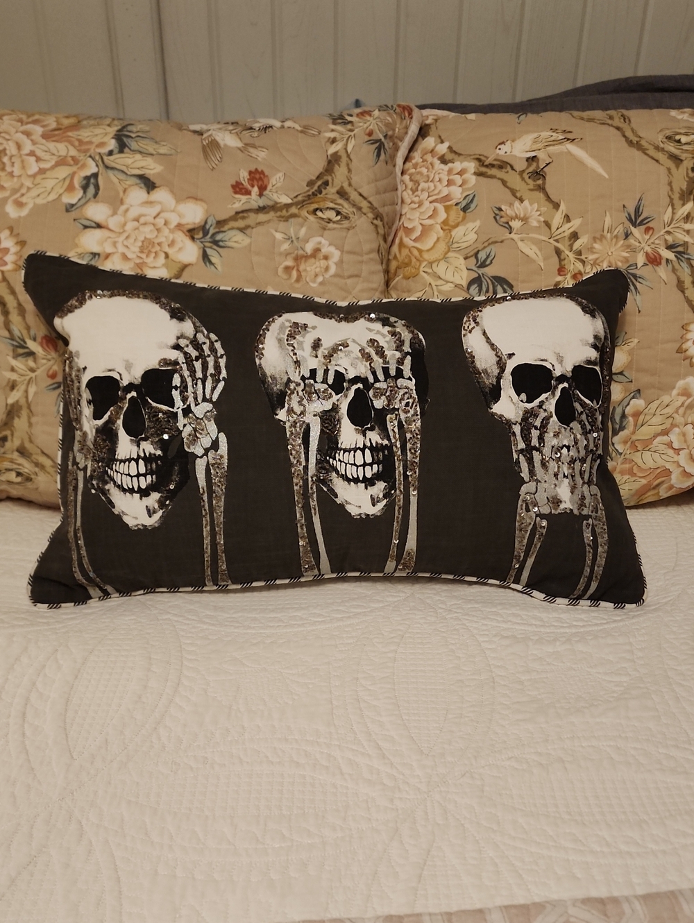 Black Skull Decorative Lumbar Pillow - Stylish Gothic Accent